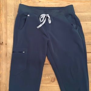 Ladies FIGS medium joggers